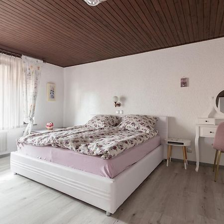 Family Apartment Nakiteya 류블랴나 외부 사진